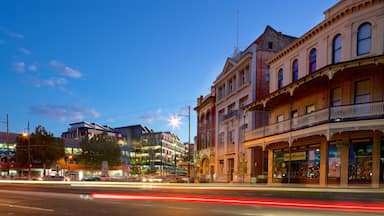 Bendigo showing a city