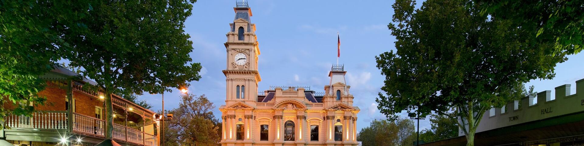 Bendigo mit einem Platz oder Plaza
