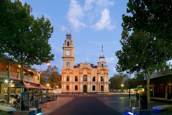 Bendigo qui includes square ou place