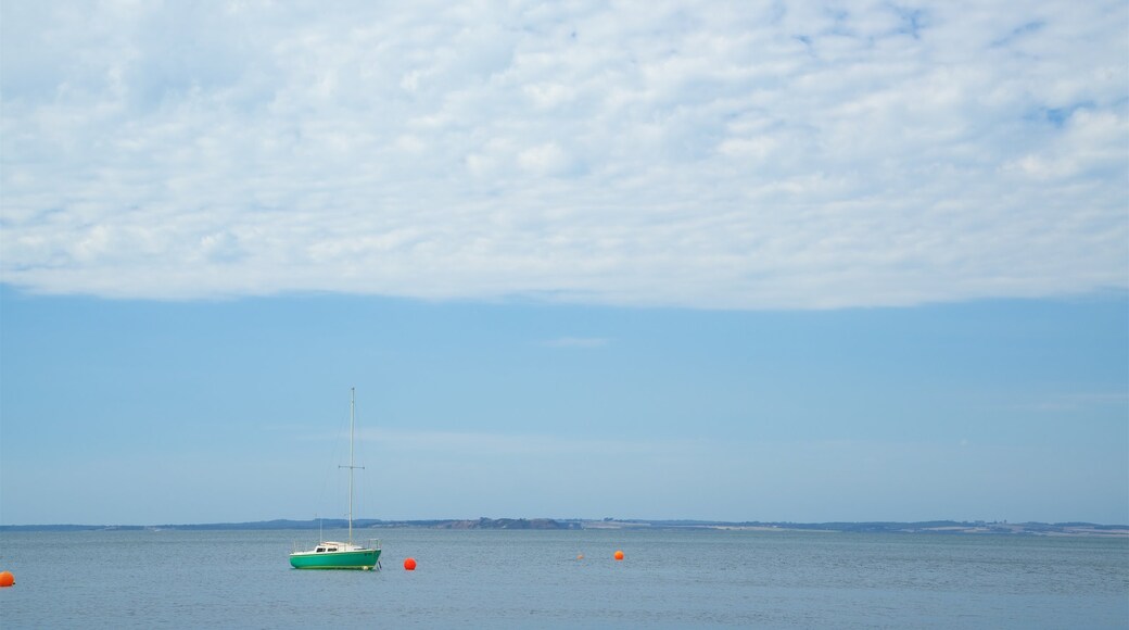 Cowes Beach