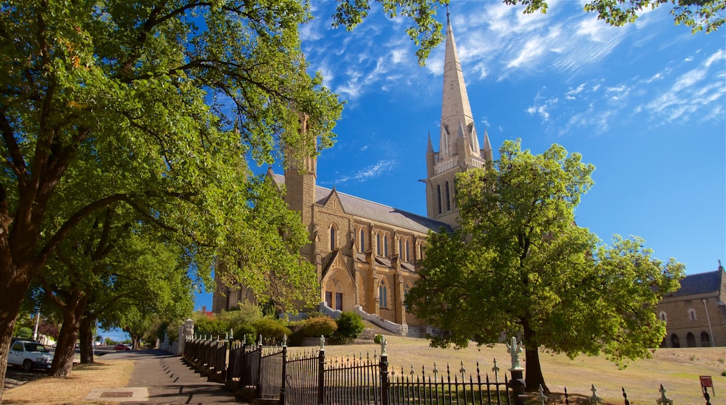 Bendigo que incluye una iglesia o catedral