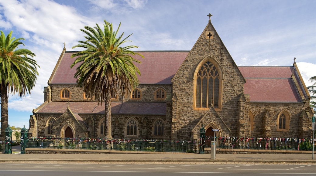 Ballarat som visar en kyrka eller katedral och historisk arkitektur