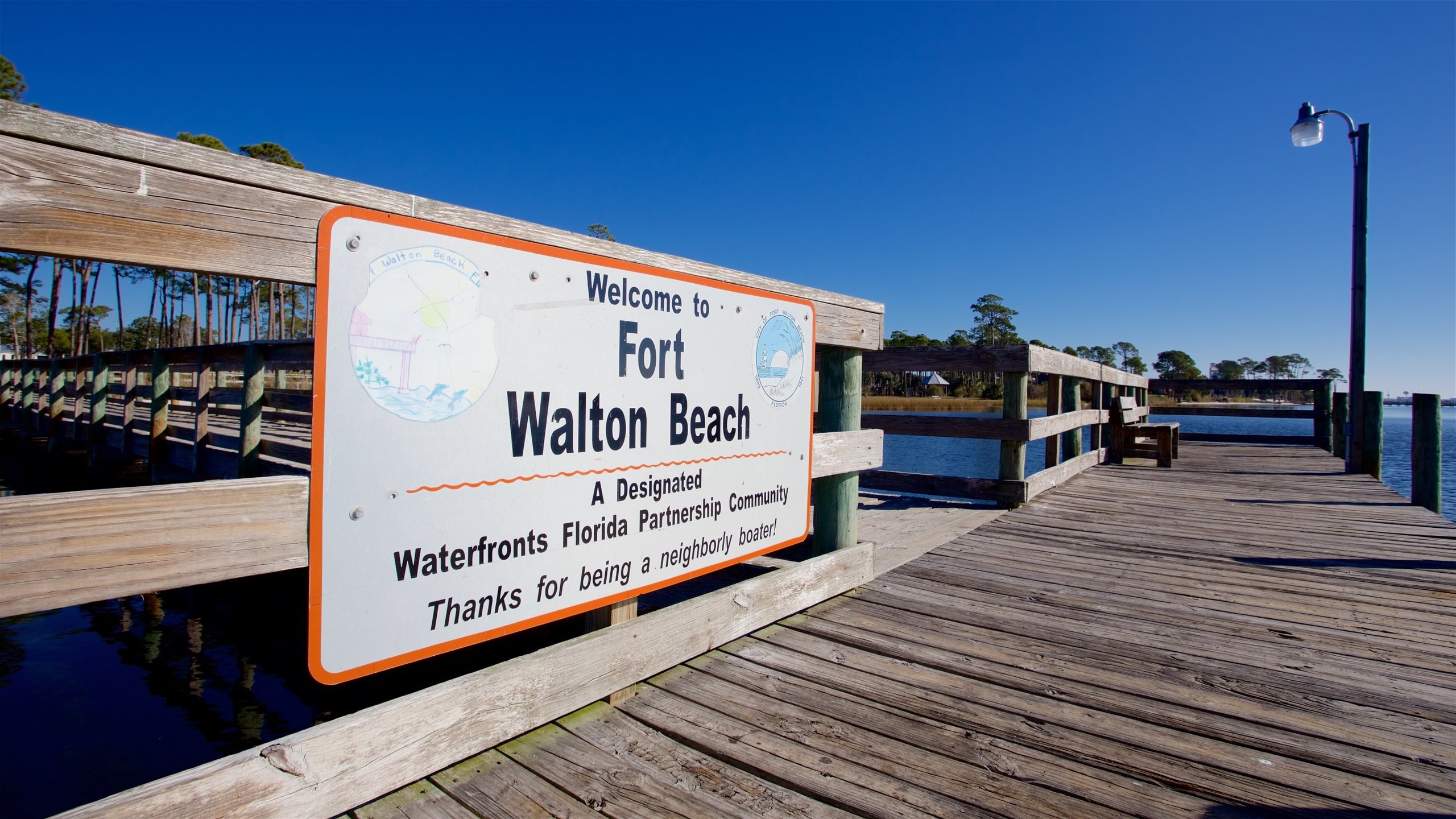 Fort Walton Beach - Destin showing signage