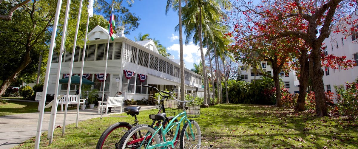 Harry S. Truman Little White House which includes a house and cycling