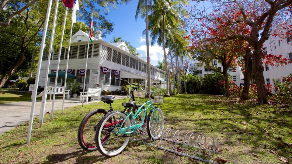 Harry S. Truman Little White House which includes a house and cycling