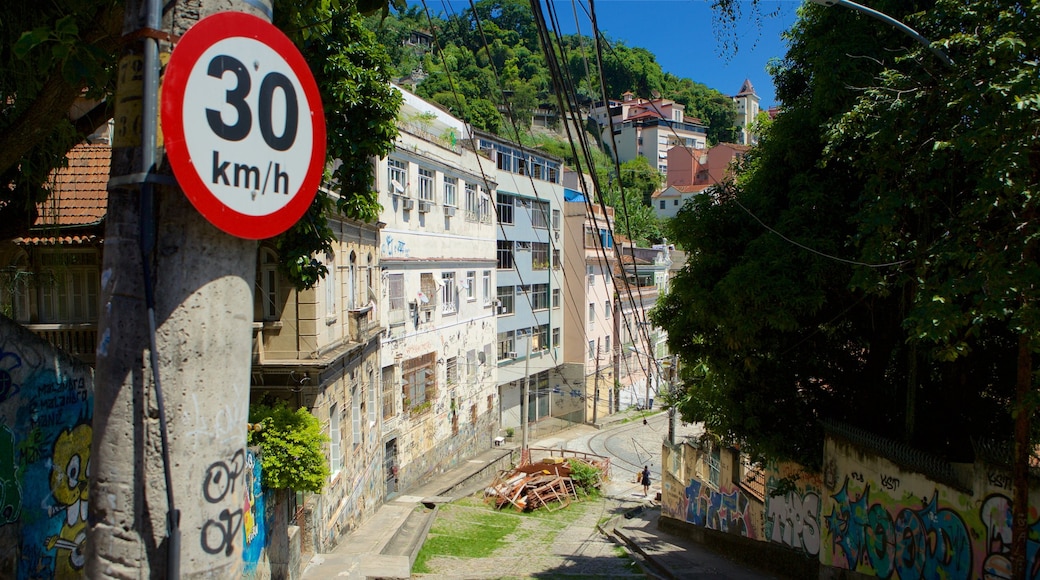 Santa Teresa som inkluderar skyltar