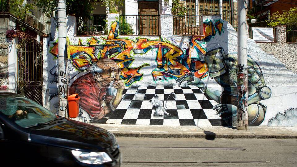 Santa Teresa que inclui arte ao ar livre