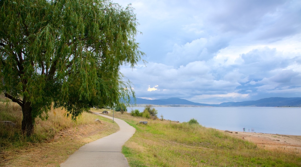 Lake Jindabyne