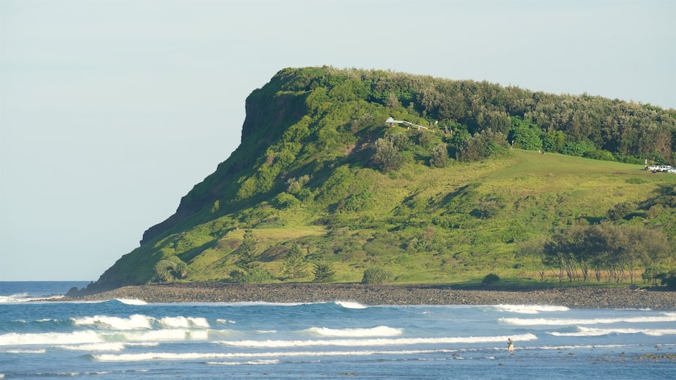 Lennox Head caracterizando litoral rochoso