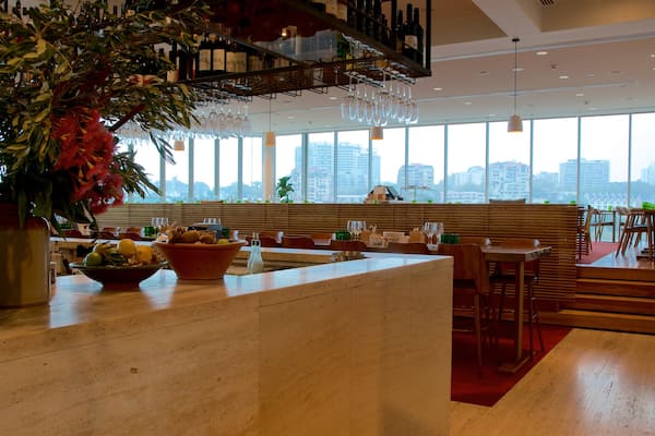 Art Gallery of New South Wales das einen Innenansichten und Café-Lifestyle