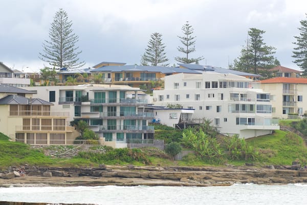 South Head Park showing a coastal town
