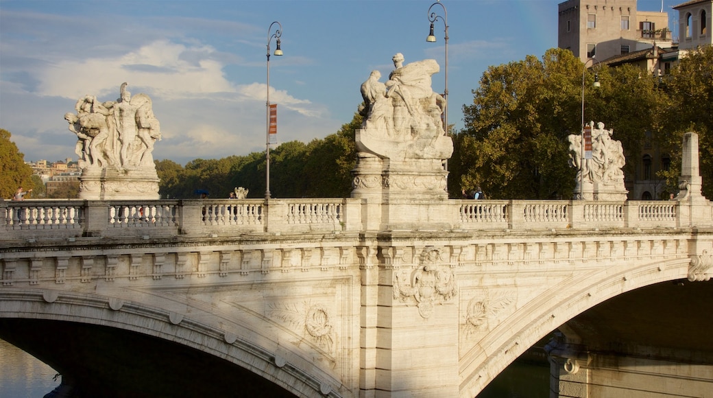 Roma mostrando un puente