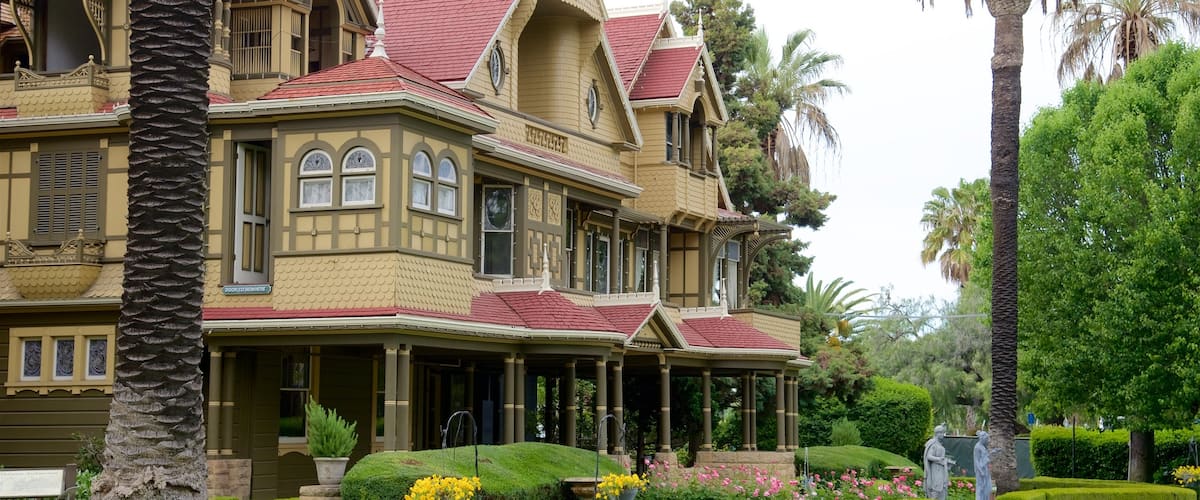 ์์ฒด์คํฐ ๋ฏธ์คํฐ๋ฆฌ ํ์ฐ์ค