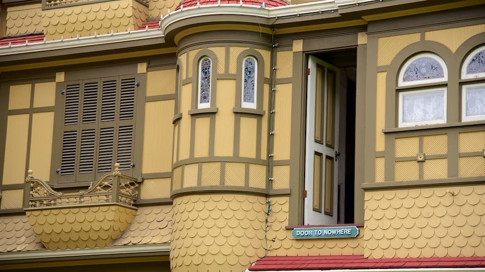 Winchester Mystery House