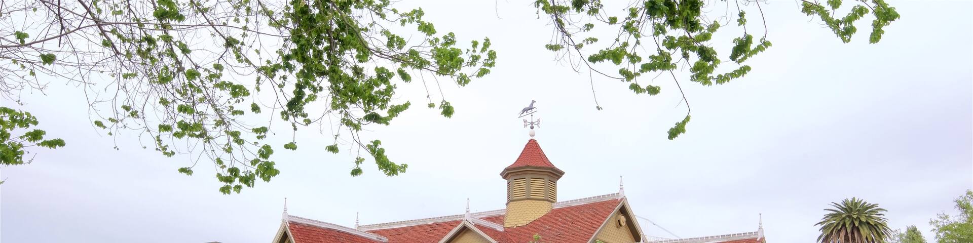 Winchester Mystery House