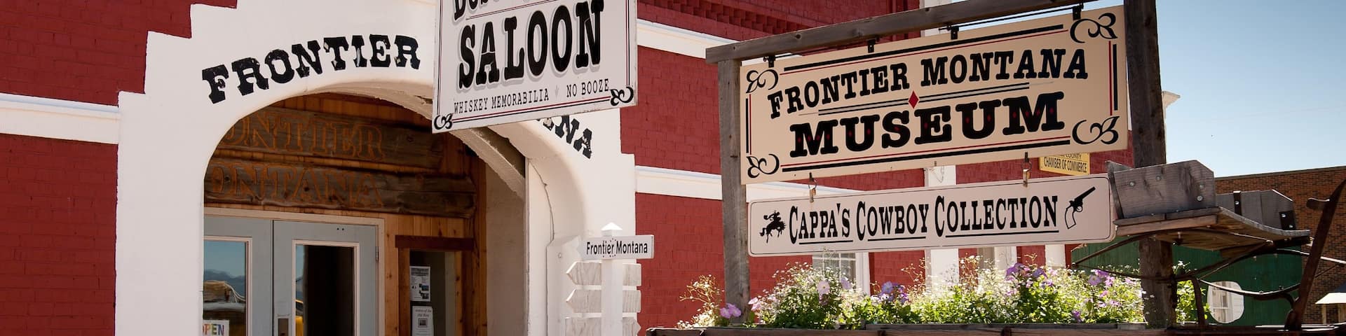 Deer Lodge showing signage