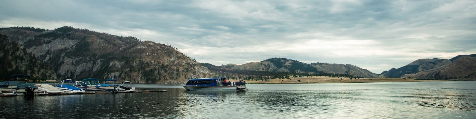 Helena showing a lake or waterhole