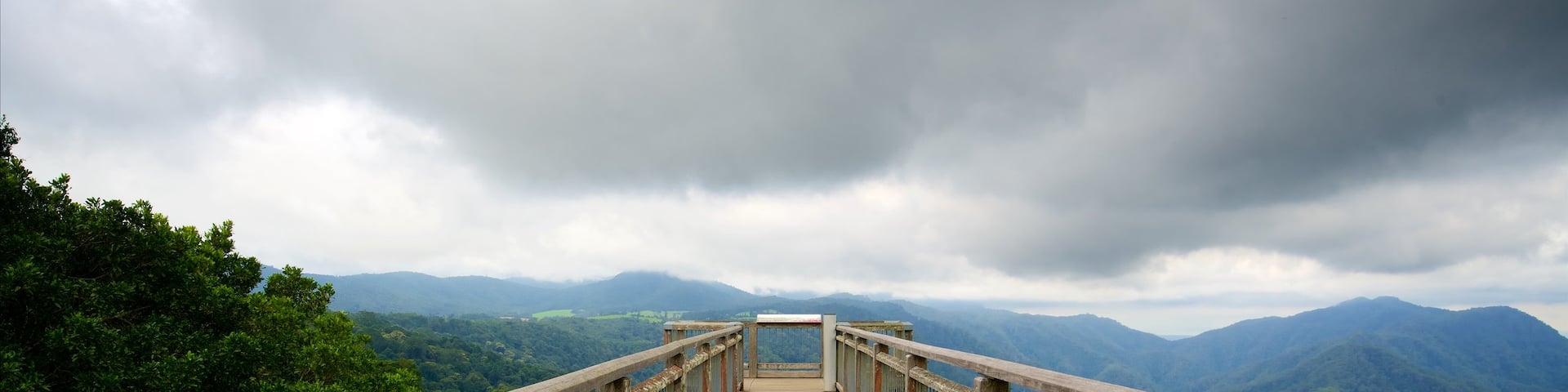 North Coast showing a bridge