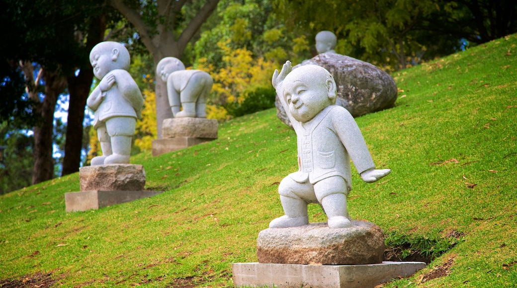 Nan Tien Temple which includes outdoor art and a statue or sculpture