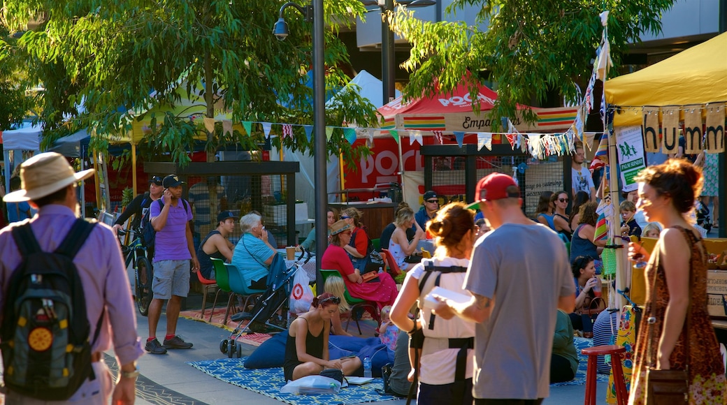 Wollongong showing markets as well as a large group of people