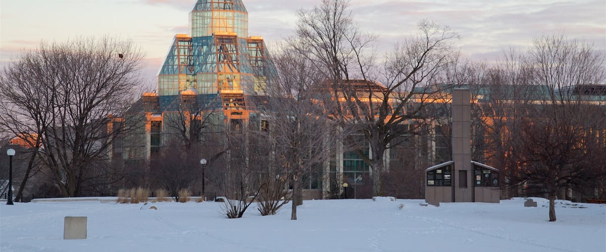 Major\'s Hill Park which includes snow