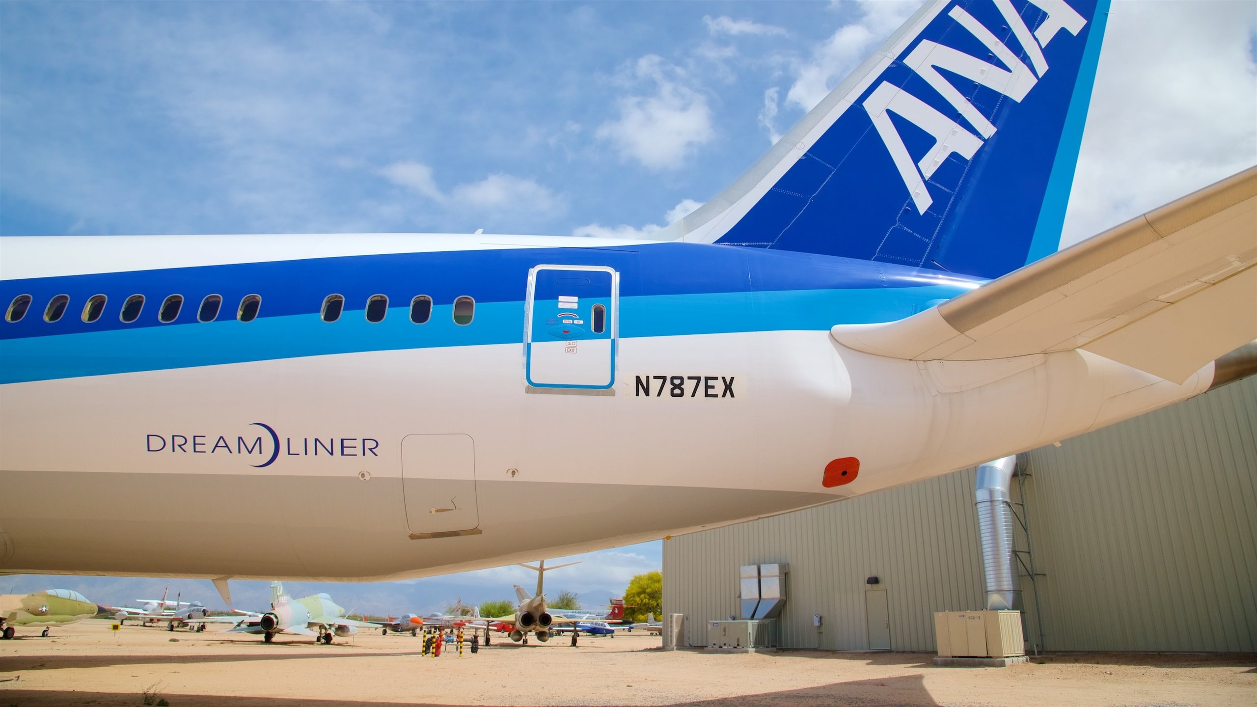 ピマ エアー アンド スペース ミュージアム (ツーソン) - ツアーと