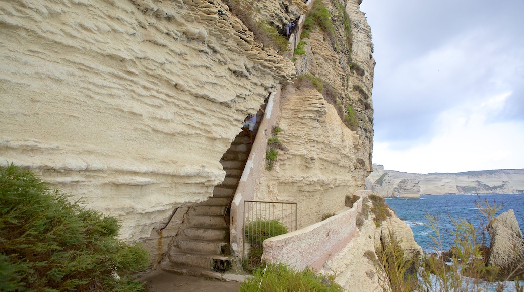 Escalier du Roi d\'Aragon showing rugged coastline