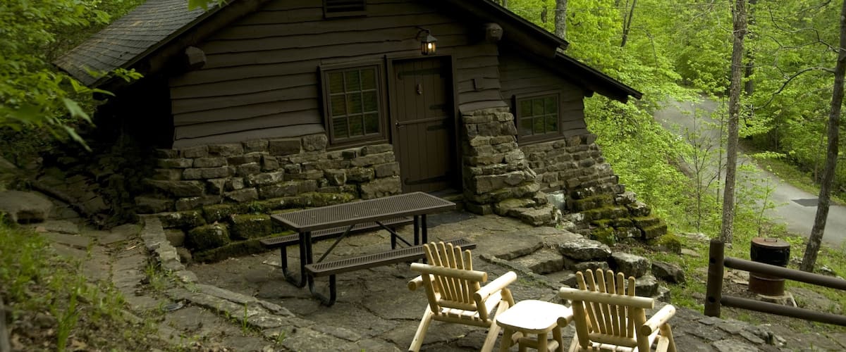 Devil\'s Den State Park