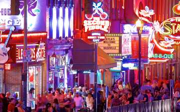 Visit Music Row: 2022 Music Row, Nashville Travel Guide | Expedia