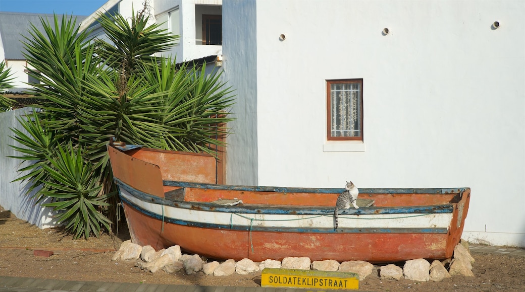 Paternoster que incluye señalización y animales domésticos