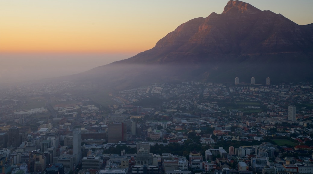 Devils Peak showing a city