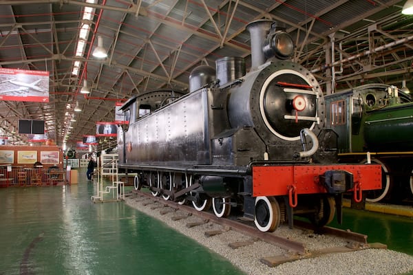 Outeniqua Transport Museum qui includes patrimoine historique et vues intérieures