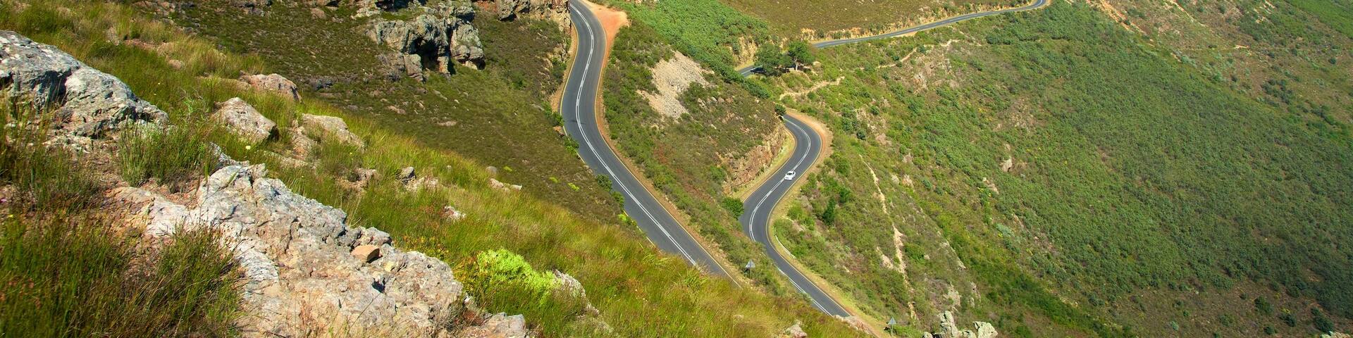 Franschhoek showing landscape views, vehicle touring and mountains