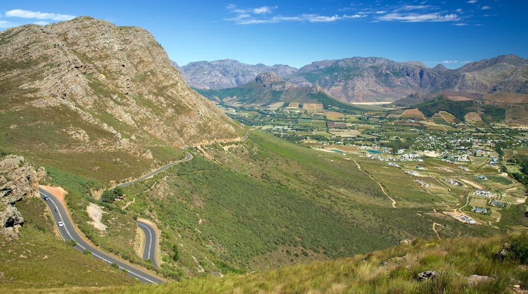 Franschhoek toont bergen en landschappen