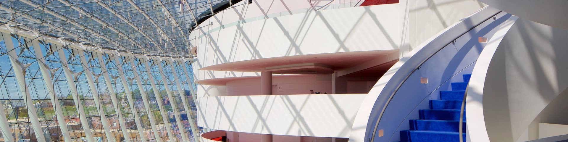 Kauffman Center for the Performing Arts which includes interior views and modern architecture
