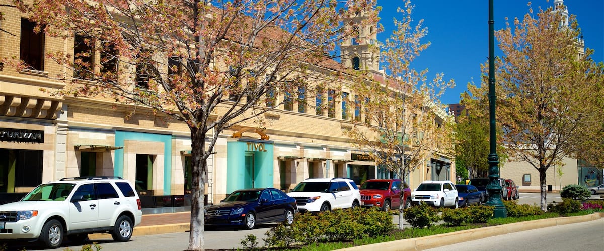 Country Club Plaza