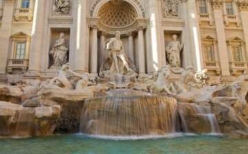 fontana di trevi a roma expedia