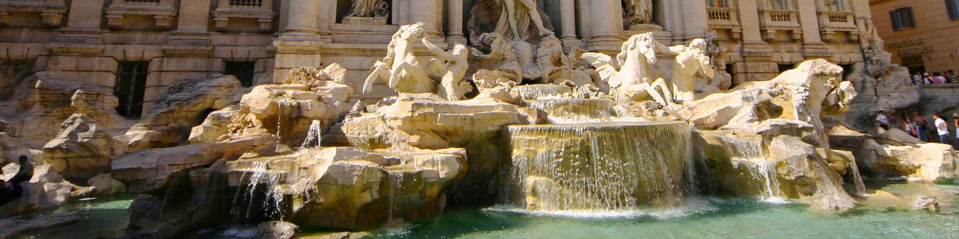 Trevi Fountain showing heritage elements, a fountain and heritage architecture