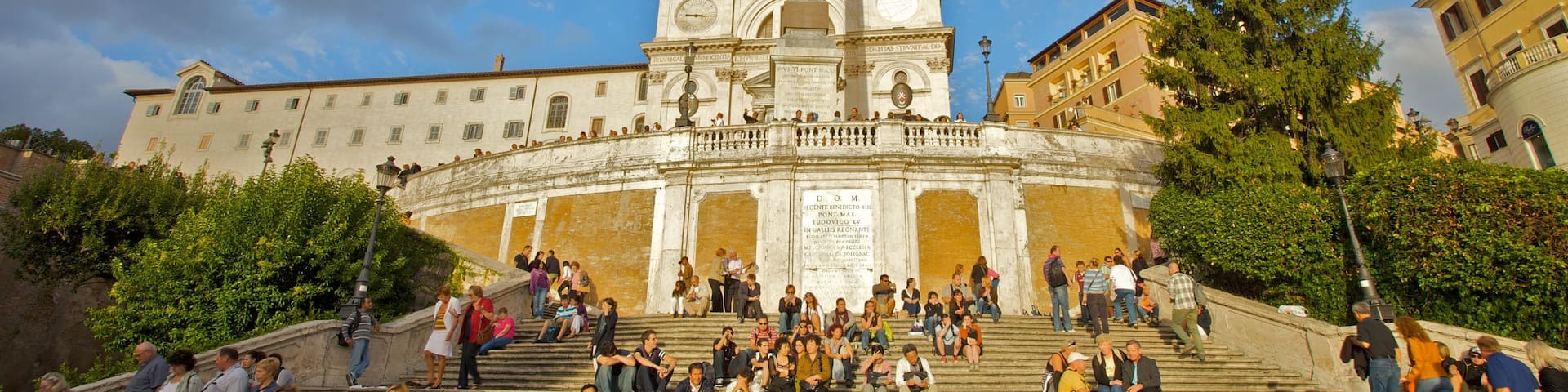 Spanish Steps which includes a monument, religious aspects and a square or plaza