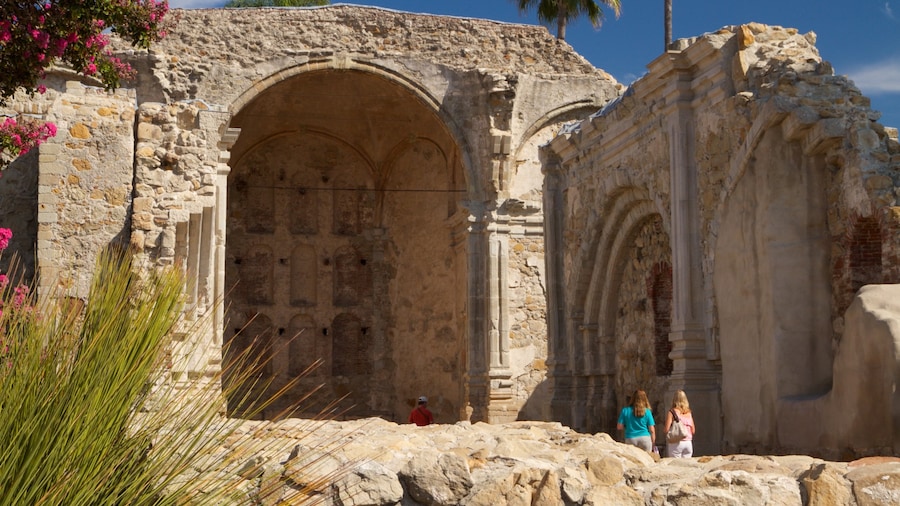 Mission San Juan Capistrano featuring heritage architecture and building ruins