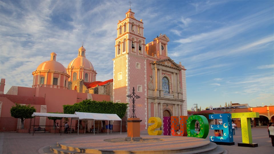 Mexique qui includes patrimoine historique, art en plein air et square ou place