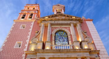 Igreja de Santa Maria mostrando uma igreja ou catedral e arquitetura de patrimônio