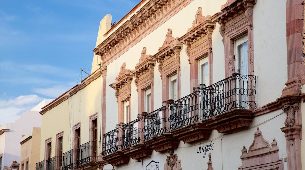 Zacatecas som inkluderar historiska element