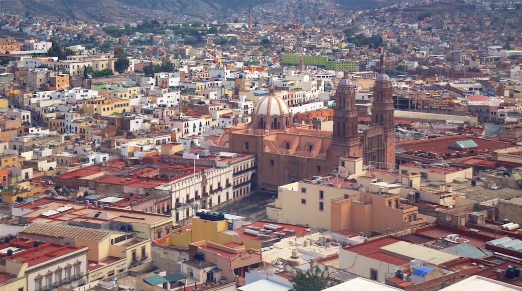 Zacatecas showing landscape views, a city and heritage architecture