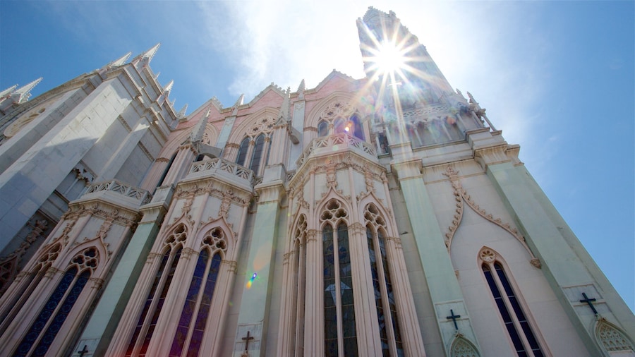 Templo Expiatorio del Sagrado Corazon de Jesus das einen historische Architektur