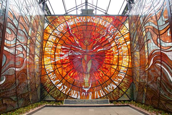 Le Cosmovitral qui includes art en plein air