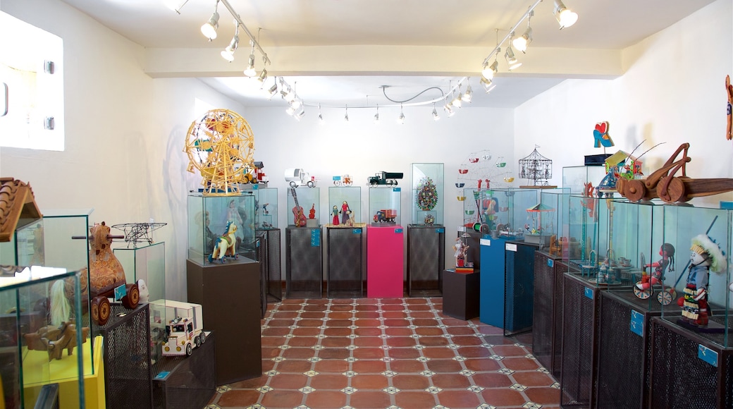 La Esquina Mexican Folk Toy Museum featuring interior views