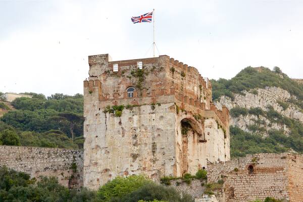 Moorish Castle showing tranquil scenes and heritage architecture