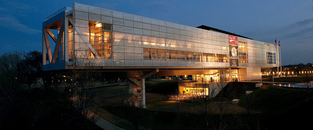 William J. Clinton Presidential Library showing night scenes