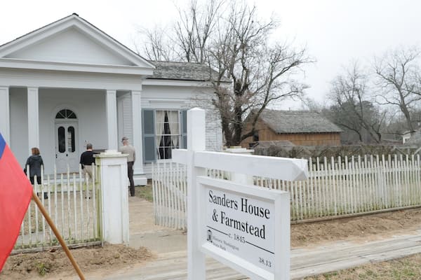 Historic Washington State Park mettant en vedette maison, signalisation et patrimoine historique